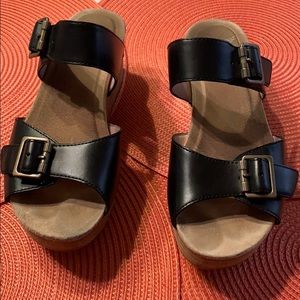 Dansko Wedge Slide size 6